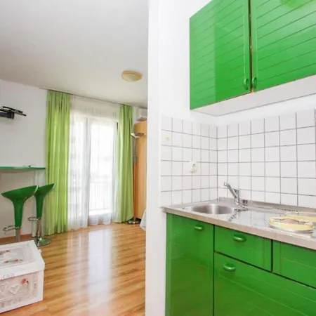 Peaceful With Style - 特罗吉尔